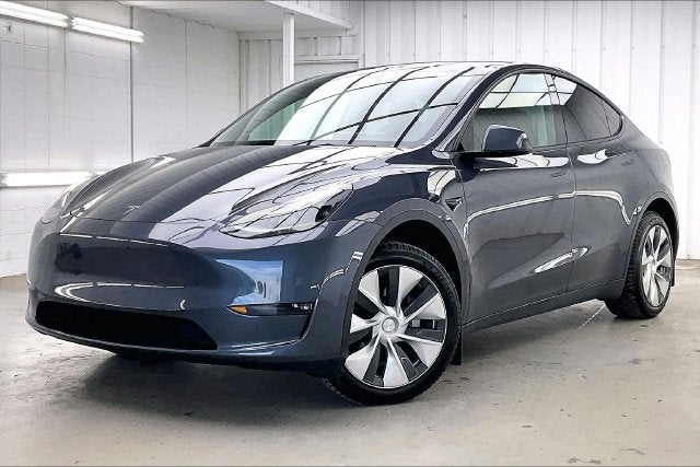 Used 2023 Tesla Model Y Long Range with VIN 7SAYGDEE8PF595429 for sale in Madison, WI