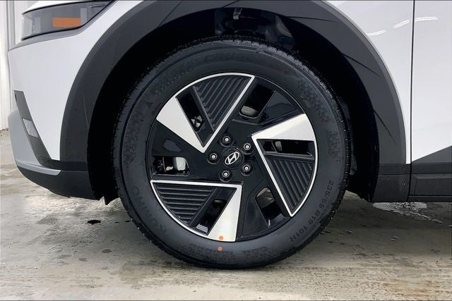2025 Hyundai IONIQ 5 SE