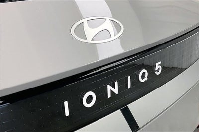 2027 Hyundai IONIQ 5 SE Standard Range