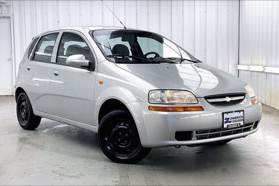 2004 Chevrolet Aveo Base