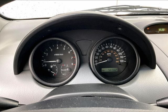 2004 Chevrolet Aveo Base