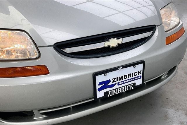 2004 Chevrolet Aveo Base