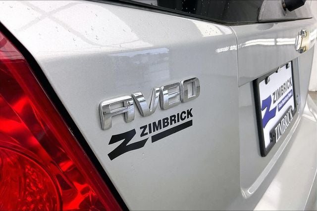 2004 Chevrolet Aveo Base