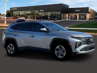 2026 Hyundai Tucson Hybrid Blue SE