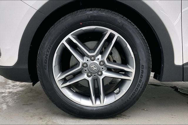 2018 Hyundai Santa Fe SE Ultimate