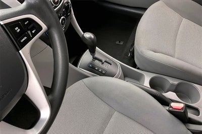 2012 Hyundai Accent GS