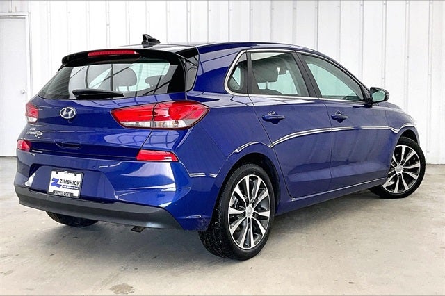 2020 Hyundai Elantra GT Base