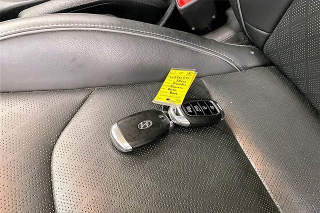 2020 Hyundai Elantra GT Base