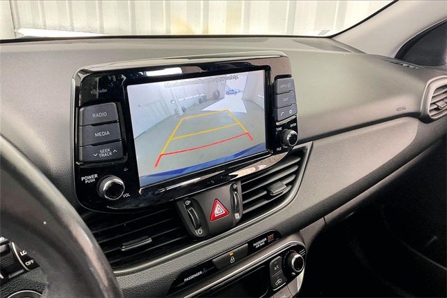 2020 Hyundai Elantra GT Base