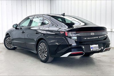 2026 Hyundai Sonata Hybrid Limited