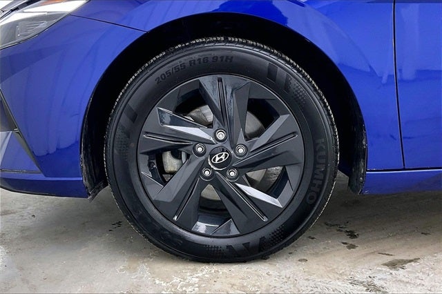 2023 Hyundai Elantra Hybrid Blue