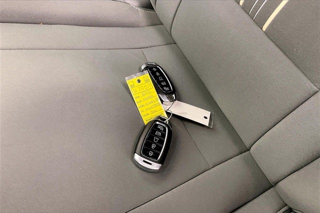 2023 Hyundai Elantra Hybrid Blue