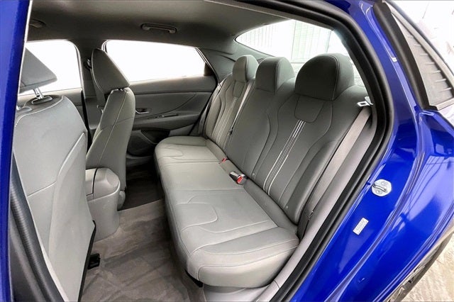 2023 Hyundai Elantra Hybrid Blue