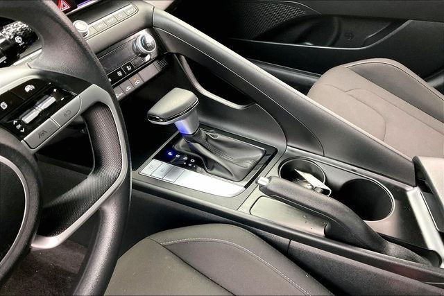 2024 Hyundai Elantra SEL - Photo 15