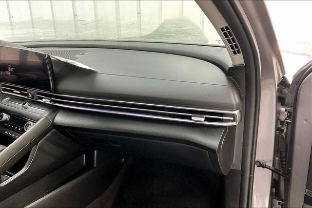 2024 Hyundai Elantra SEL - Photo 17