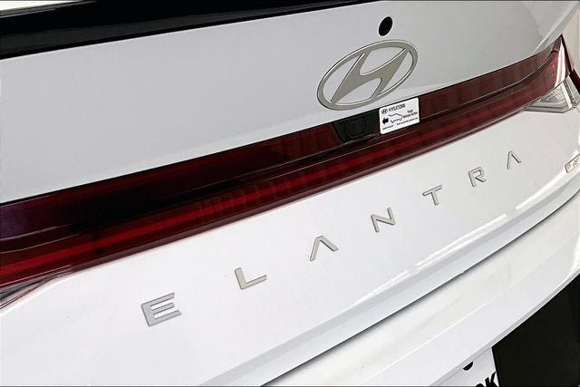 2025 Hyundai Elantra Hybrid SEL Sport