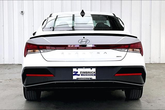 2025 Hyundai Elantra Hybrid SEL Sport