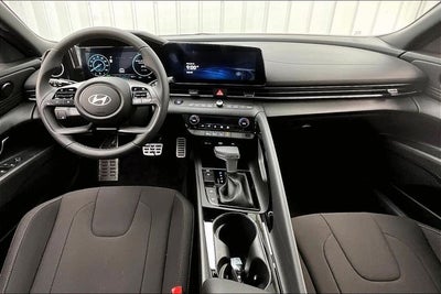 2025 Hyundai Elantra Hybrid SEL Sport