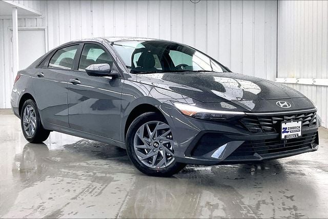 2026 Hyundai Elantra Hybrid