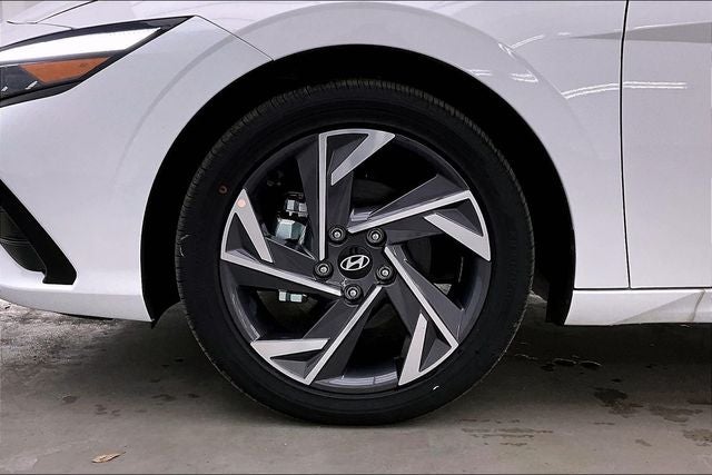 2026 Hyundai Elantra Hybrid Limited