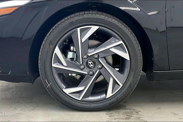 2026 Hyundai Elantra Hybrid Limited