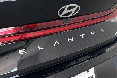 2026 Hyundai Elantra Hybrid Limited