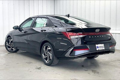 2026 Hyundai Elantra Hybrid Limited