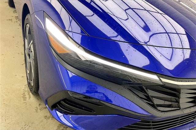 2026 Hyundai Elantra Hybrid Limited