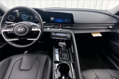 2026 Hyundai Elantra Hybrid Limited