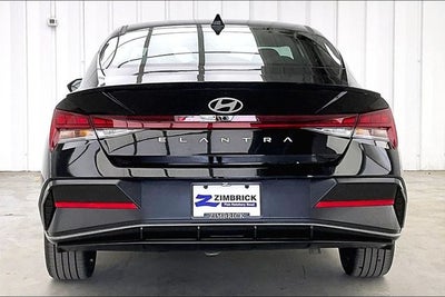 2026 Hyundai Elantra SEL Sport Premium