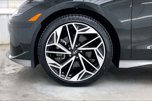 2023 Hyundai IONIQ 6 SEL