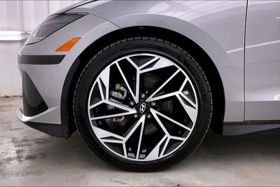 2024 Hyundai IONIQ 6 SEL