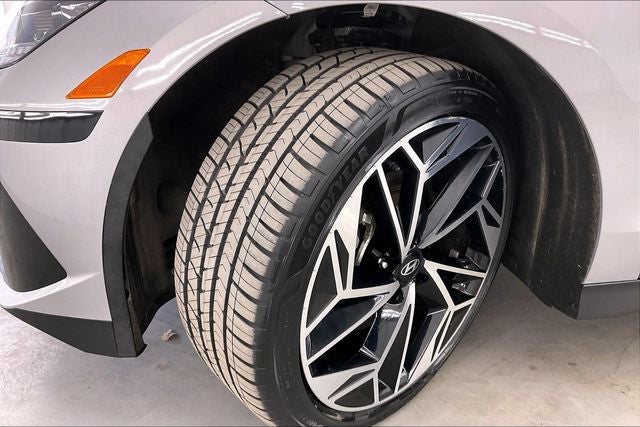 2024 Hyundai IONIQ 6 SEL