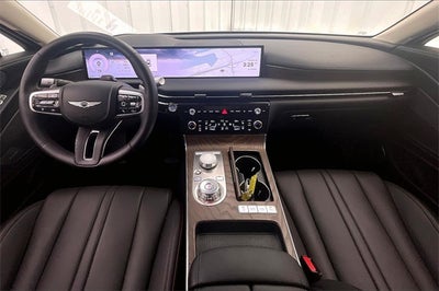 2025 Genesis G80 2.5T