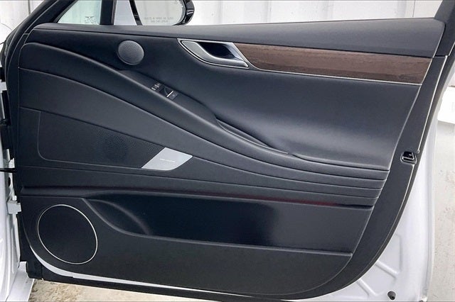 2025 Genesis G80 2.5T