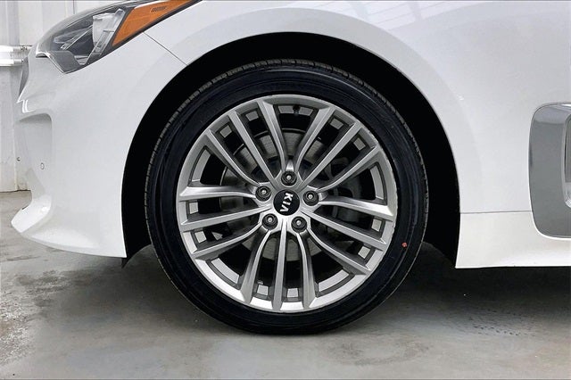 2018 Kia Stinger Base