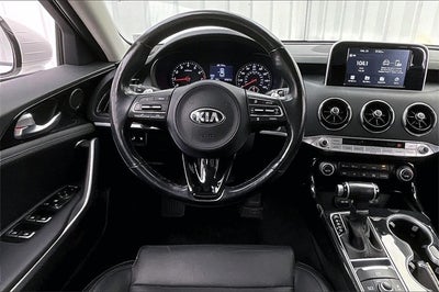 2018 Kia Stinger Base
