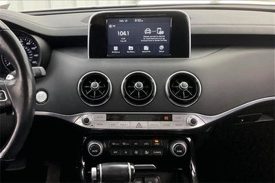 2018 Kia Stinger Base