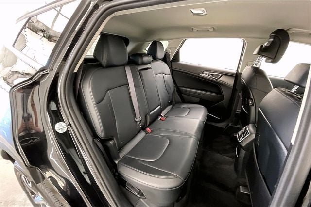 2023 Kia Sportage EX Hybrid - Photo 18