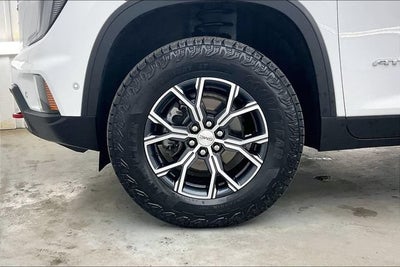 2024 GMC Acadia AT4