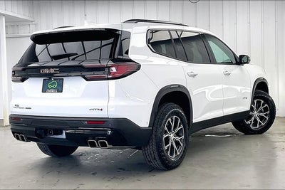 2024 GMC Acadia AT4