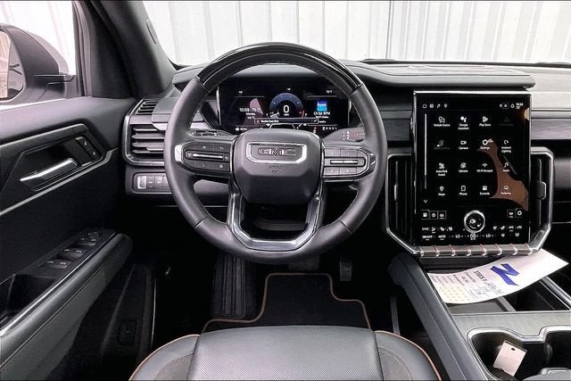 2024 GMC Acadia AT4