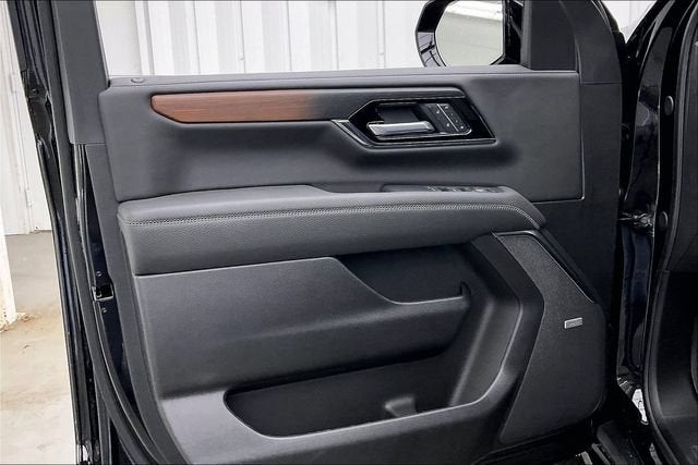 2026 GMC Yukon Denali - Photo 11