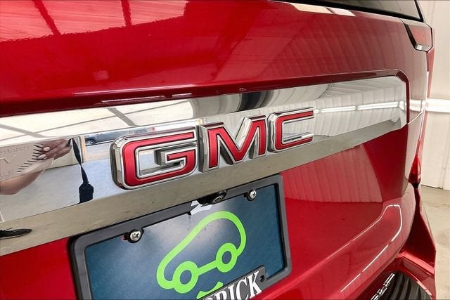 2024 GMC Yukon XL SLT