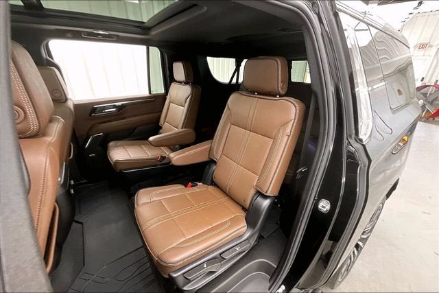 2025 Chevrolet Suburban High Country