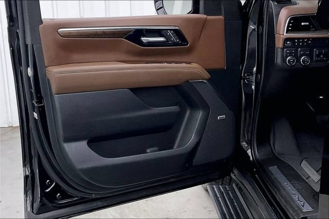 2025 Chevrolet Suburban High Country