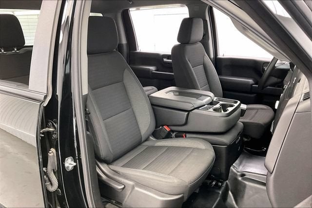 2024 GMC Sierra 2500 HD Pro