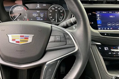 2022 Cadillac XT5 Luxury