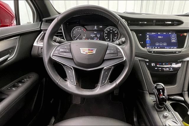 2022 Cadillac XT5 Luxury