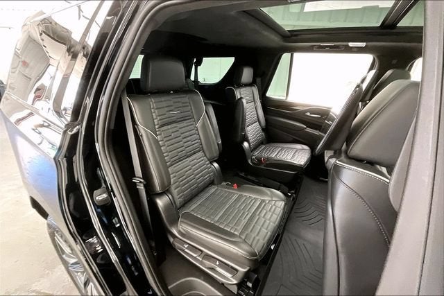 2023 Cadillac Escalade Sport Platinum
